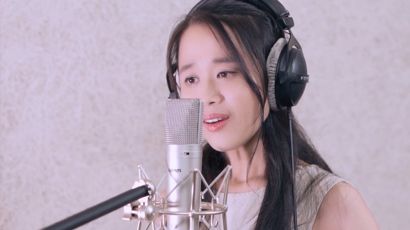 Yanzi Ding Singing Reel